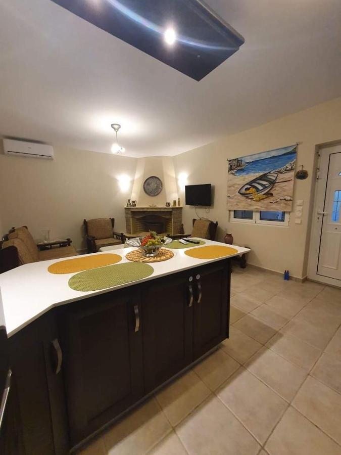 Cozy Apartment Nafpaktos Екстериор снимка